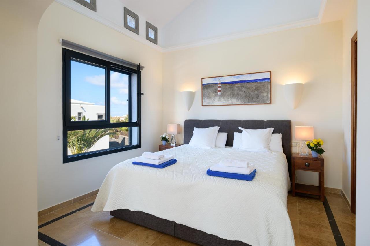 Hipoclub Villas, "Rosa" Villa Playa Blanca  Ngoại thất bức ảnh