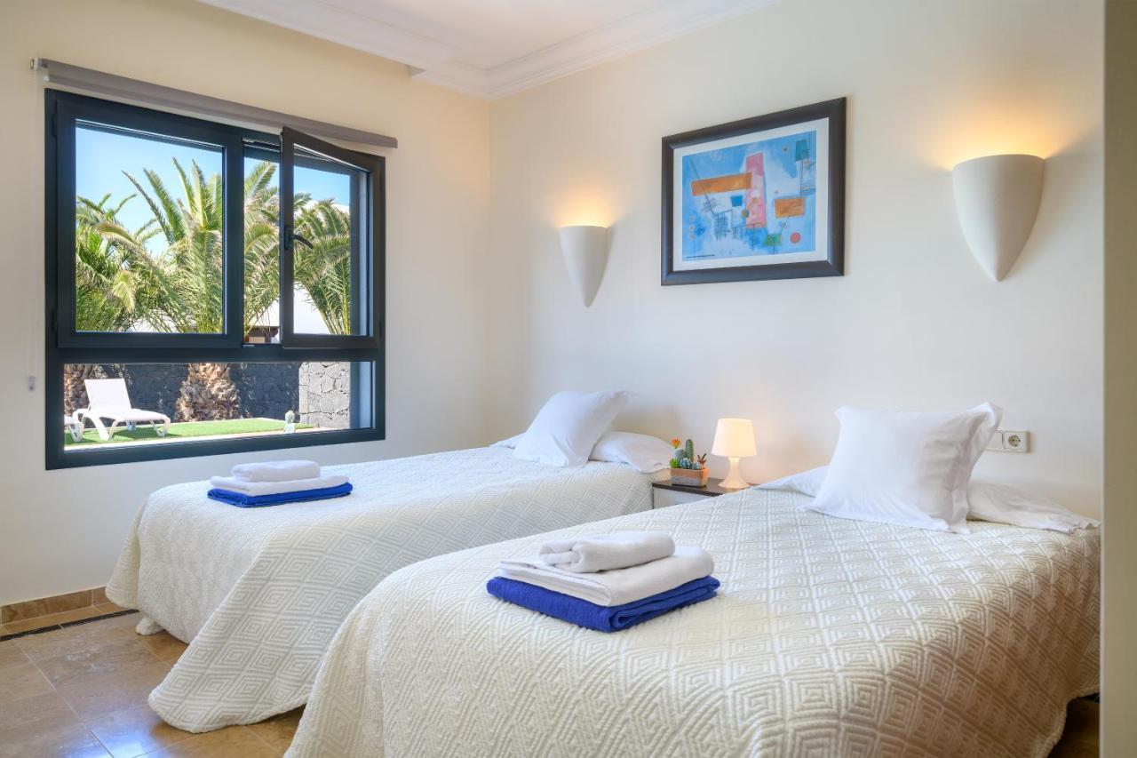 Hipoclub Villas, "Rosa" Villa Playa Blanca  Ngoại thất bức ảnh